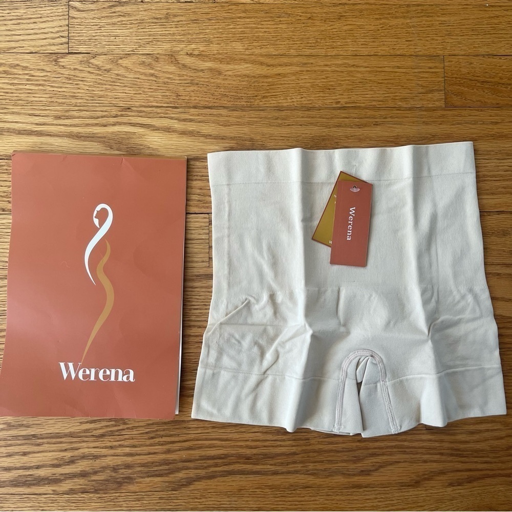 NEW Werena Seamless Shapewear Tummy Control Nude Medium NWT - Picture 2 of 4